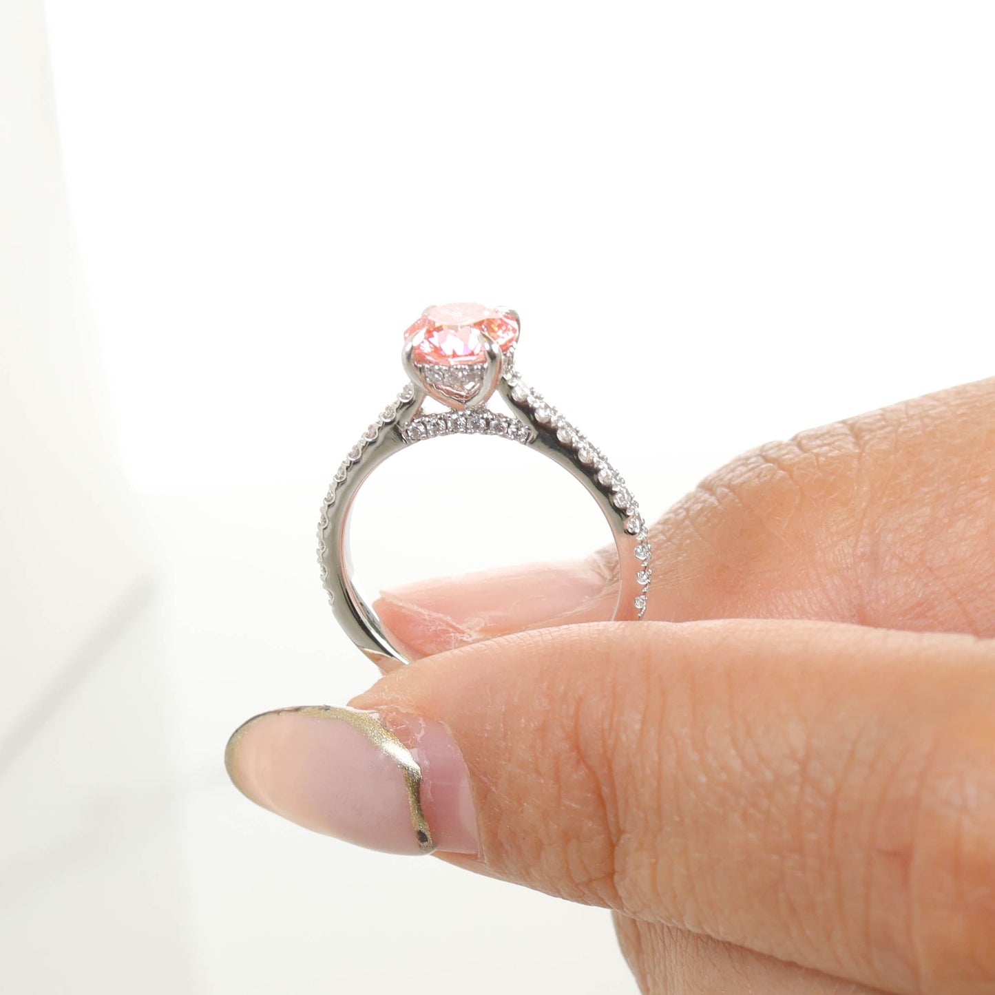 Linnaeus 1-carat Pink Diamond White Gold