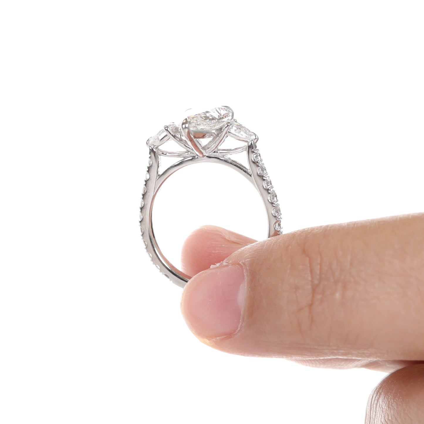 Canary Pear 2-carat White Gold