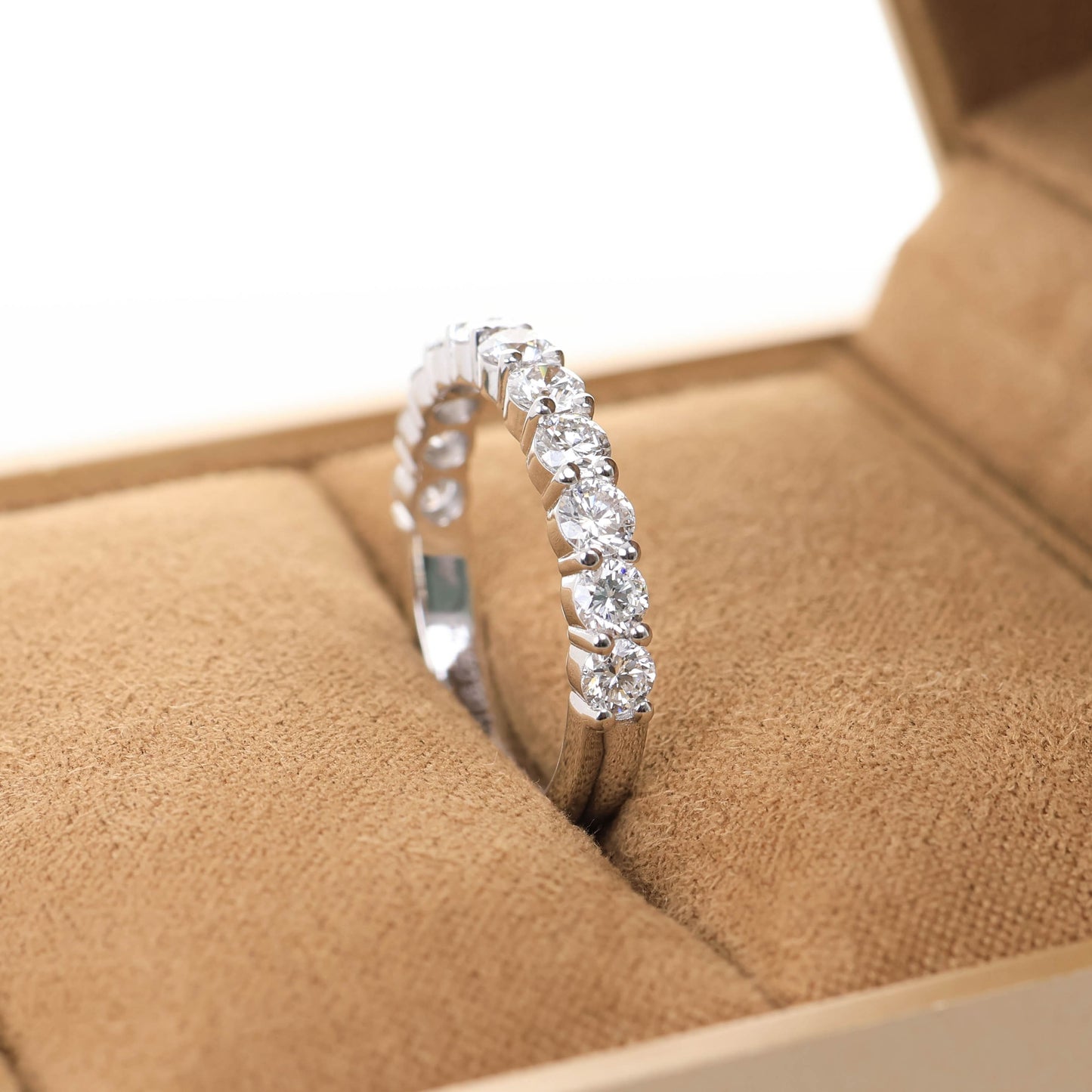 Shared Prongs 0.10ct