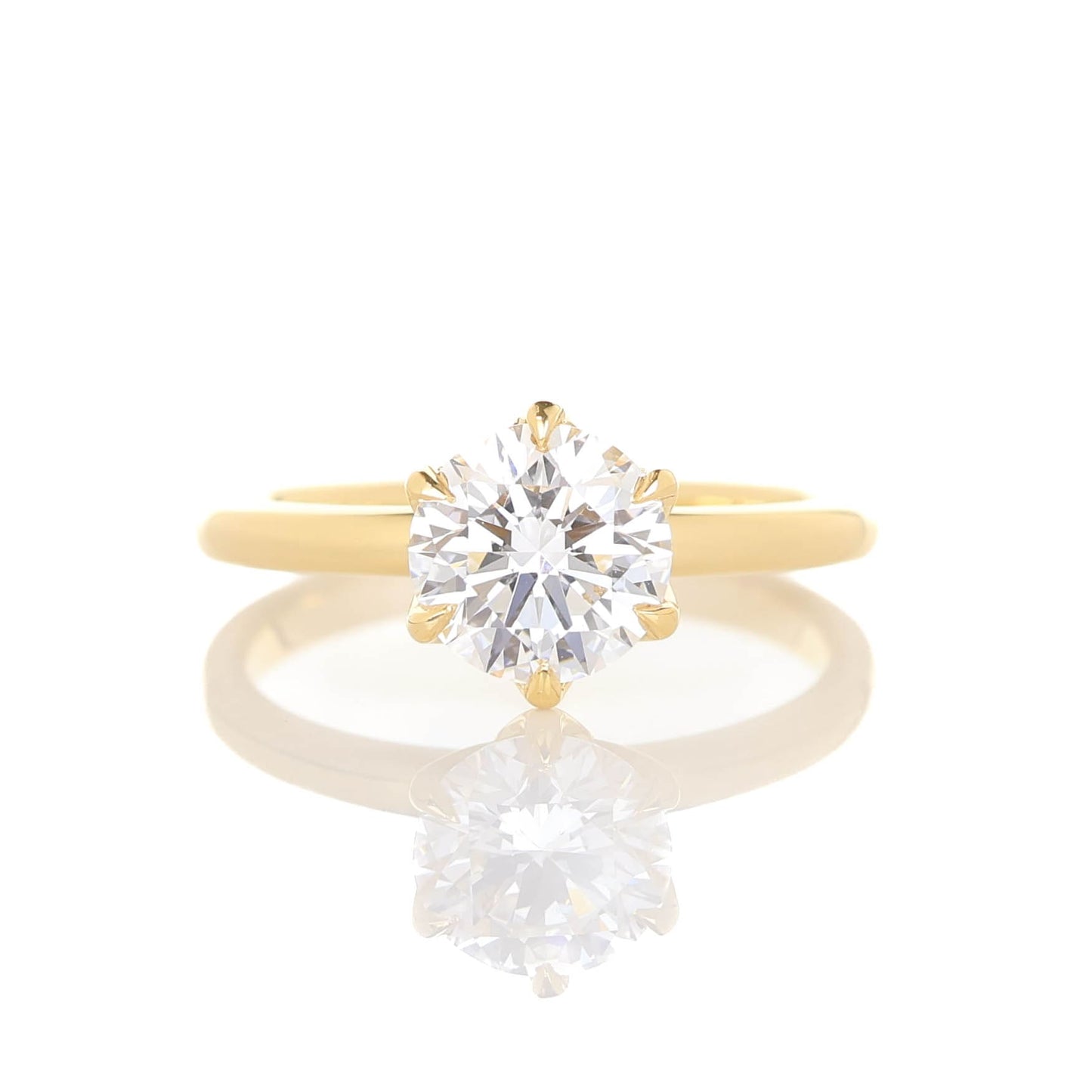 Delicate Hedwig 1-carat Yellow Gold