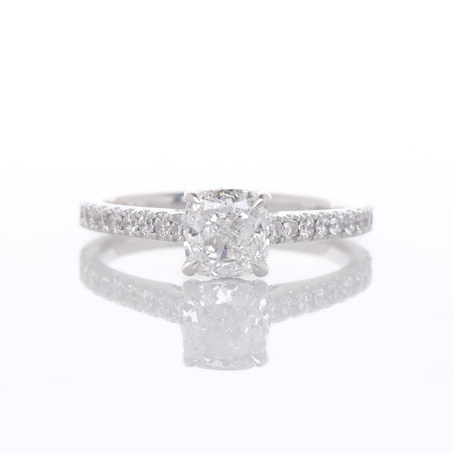Linnaeus Square Cushion 1-carat White Gold