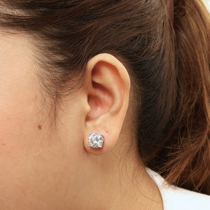 Stud Earrings 2-carat
