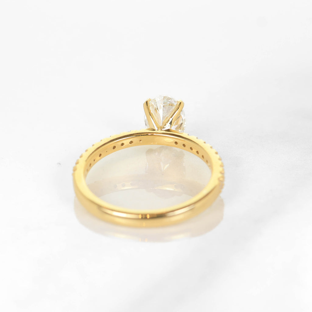 Delicate Blythe Oval 1-carat Yellow Gold