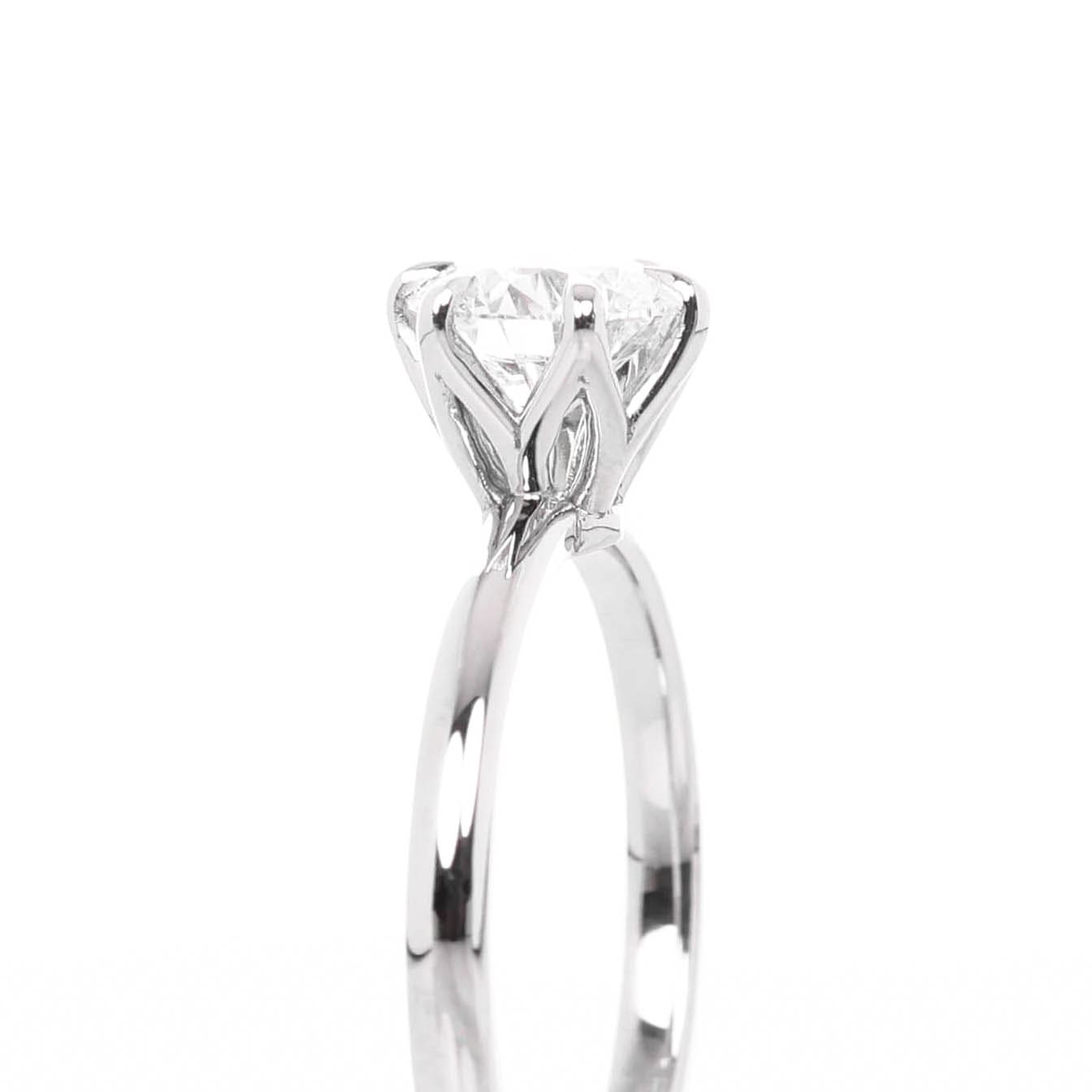 Hedwig 1-carat White Gold