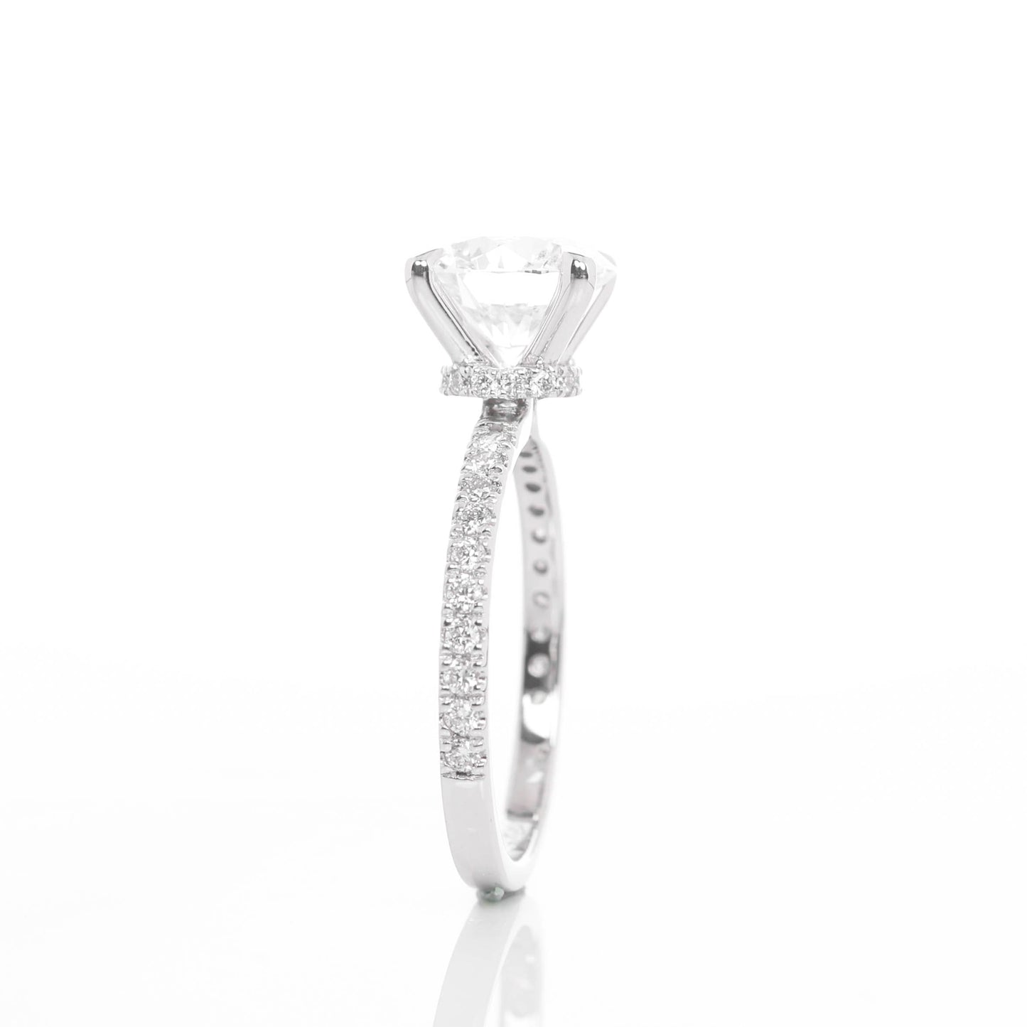 Altaria 2-carats White Gold