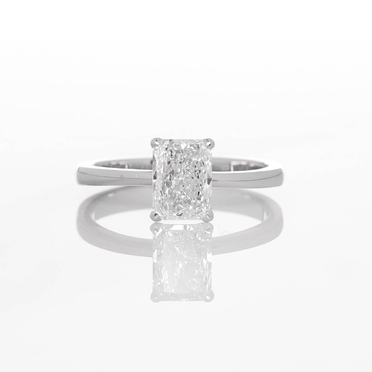 Iago Radiant 1-carat White Gold