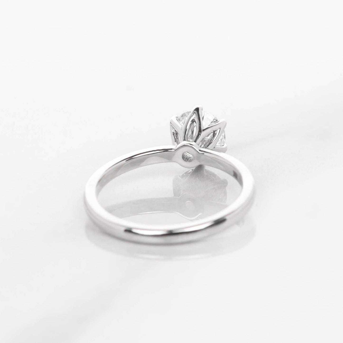 Hedwig 1-carat White Gold