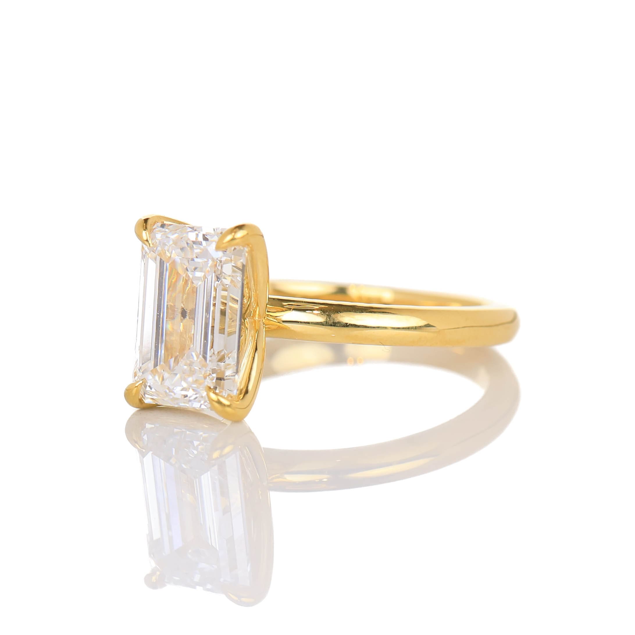 Hedwig Emerald 2-carat Yellow Gold