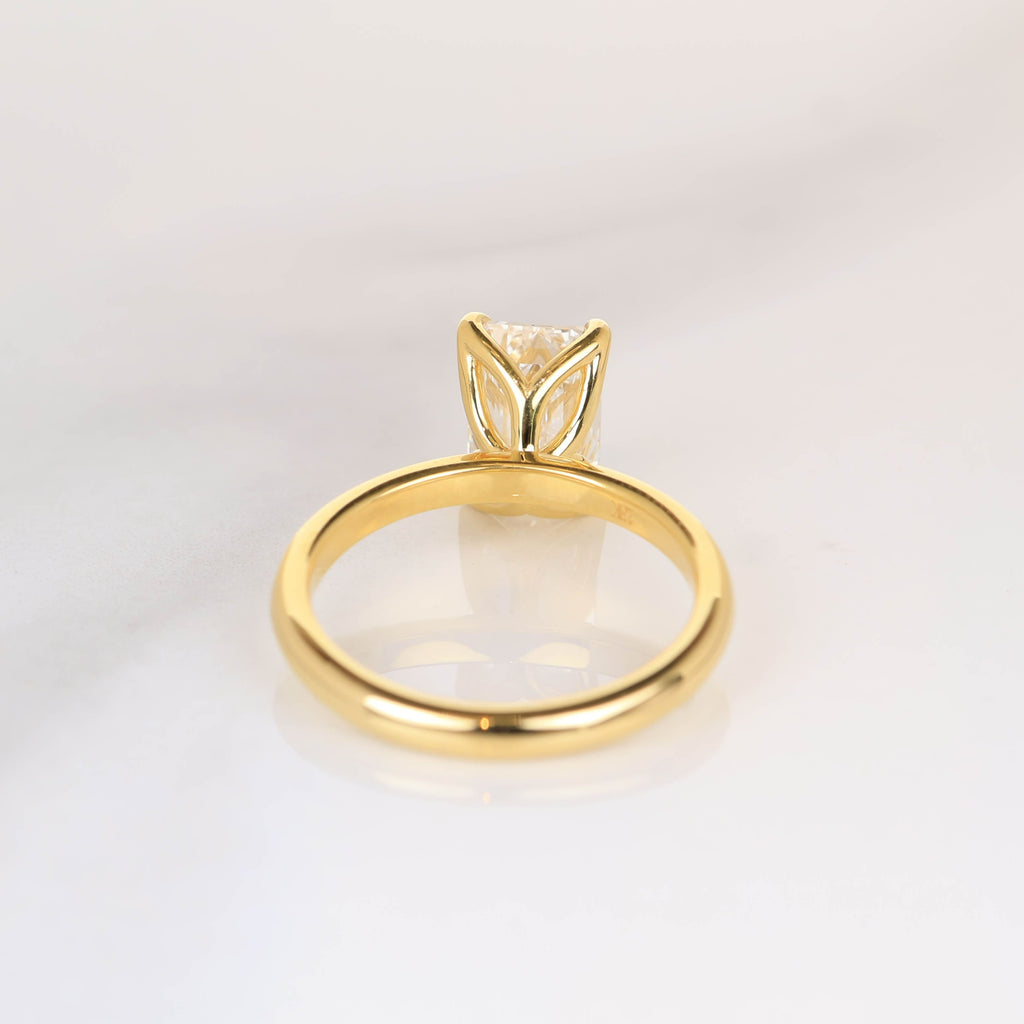 Hedwig Emerald 2-carat Yellow Gold