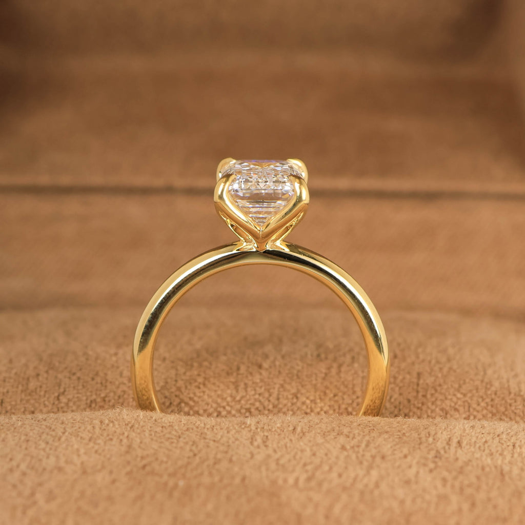 Hedwig Emerald 2-carat Yellow Gold