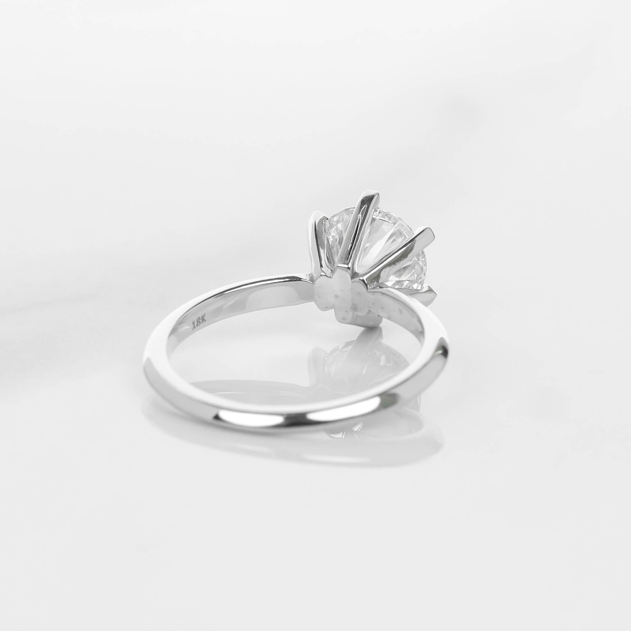 Nigel 2-carat White Gold