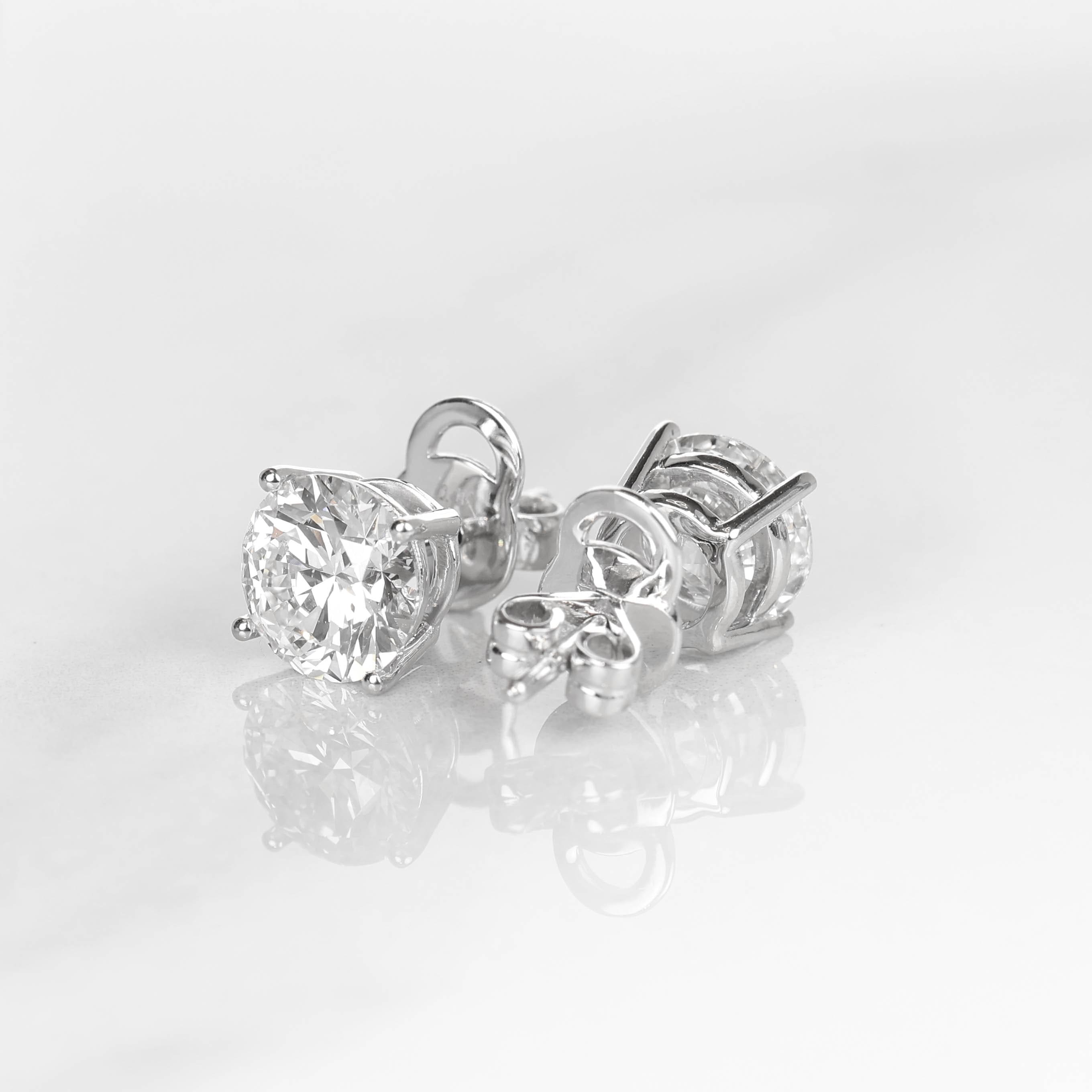 Stud Earrings 2-carat 4-Prongs