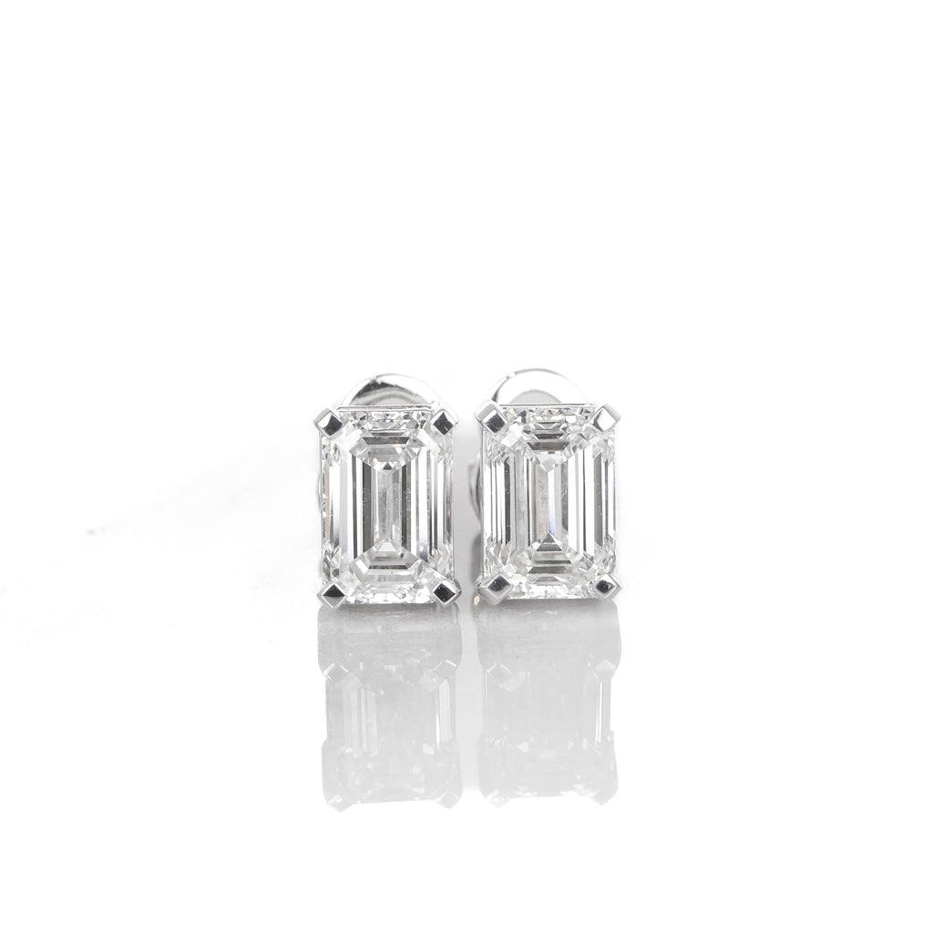 Stud Earrings Emerald 2-carat