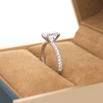Blythe Oval 1-carat White Gold