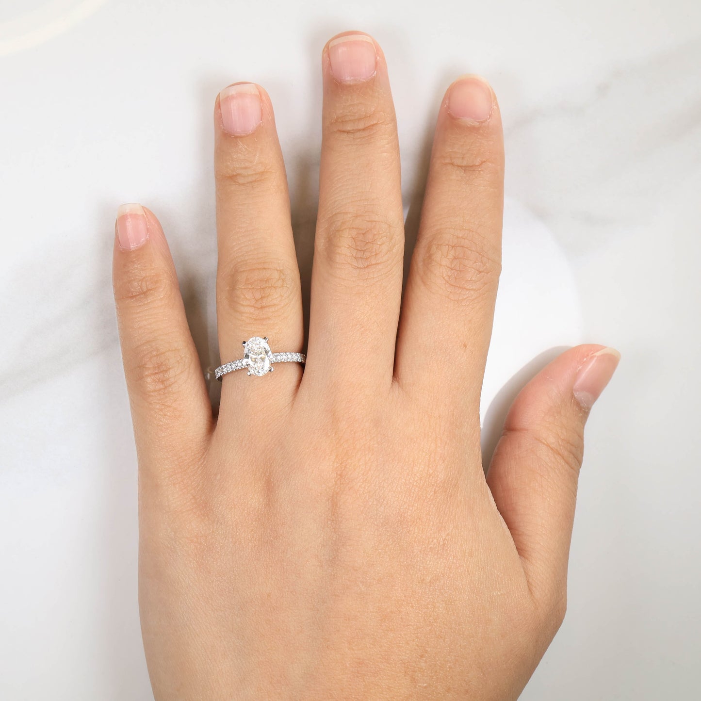 Blythe Oval 1-carat White Gold