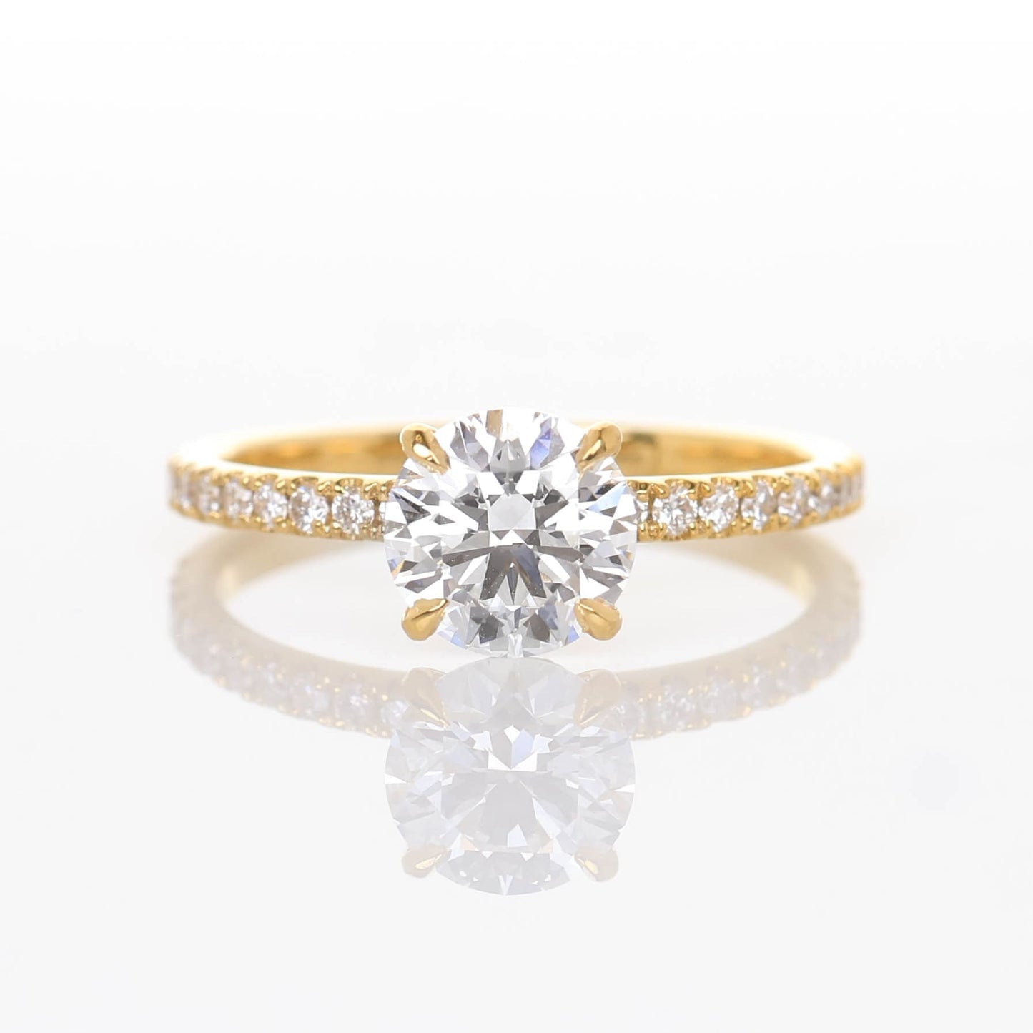 Altaria 1-carat Yellow Gold