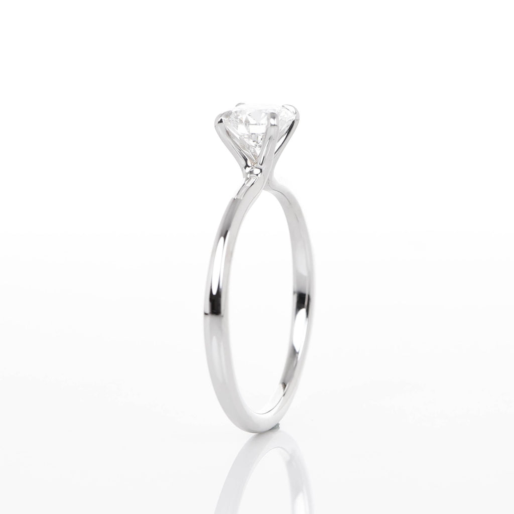 Delicate Iago 0.50-carat White Gold