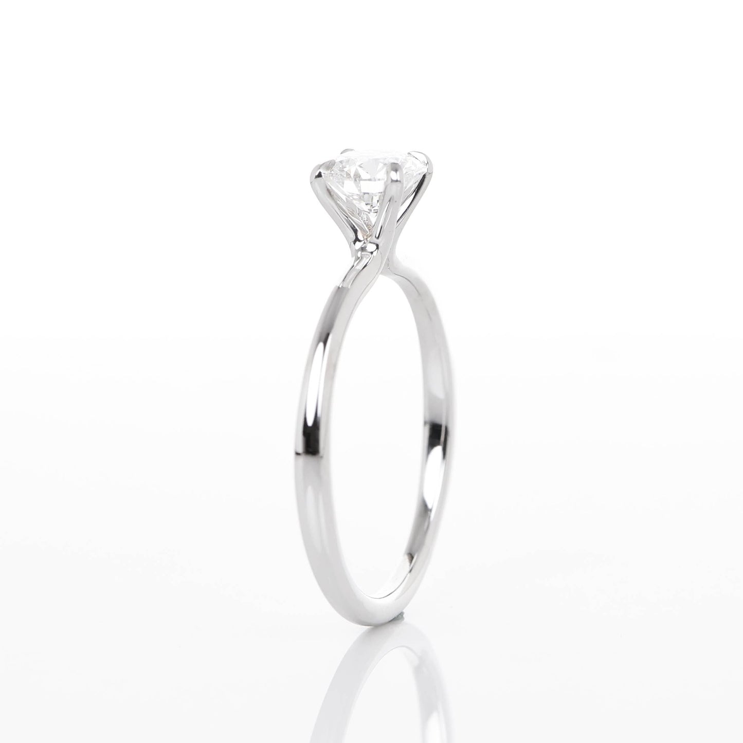 Delicate Iago 0.50-carat White Gold