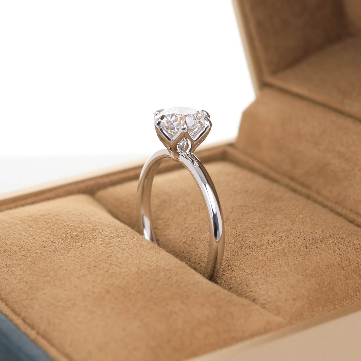 Hedwig 1.50-carat White Gold