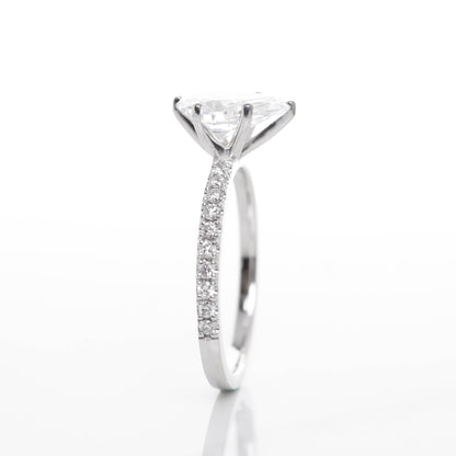 Delicate Blythe Pear 1-carat White Gold