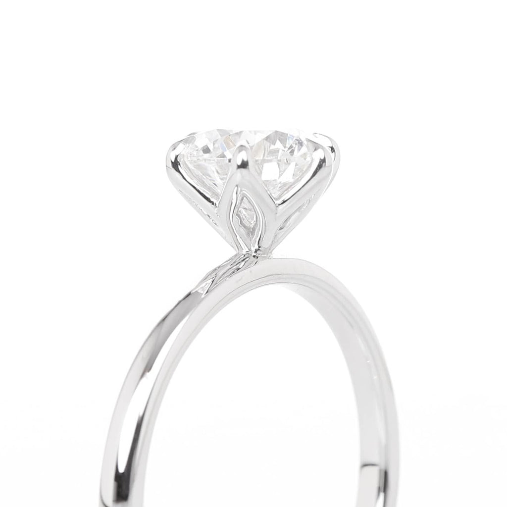 Delicate Hedwig 1-carat White Gold