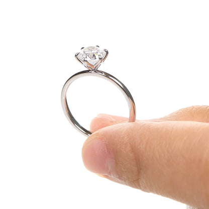 Delicate Hedwig 1-carat White Gold