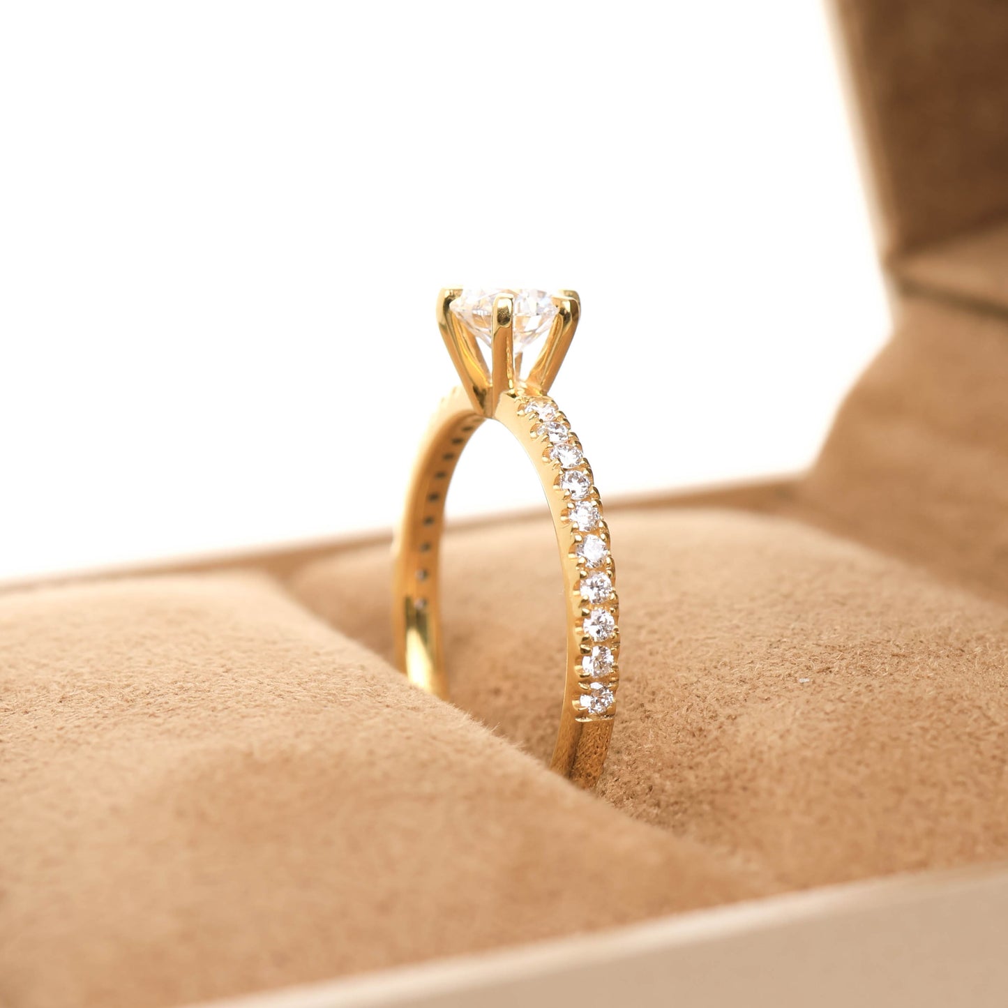 Delicate Blythe 0.50-carat Yellow Gold
