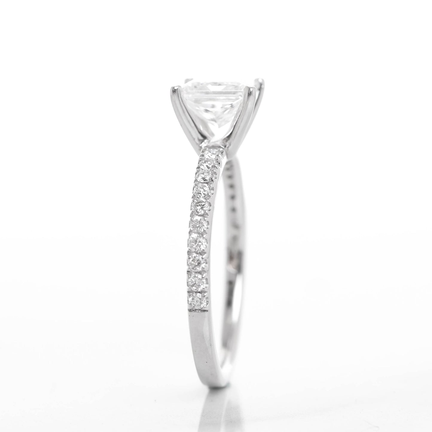 Delicate Blythe Princess 1-carat White Gold