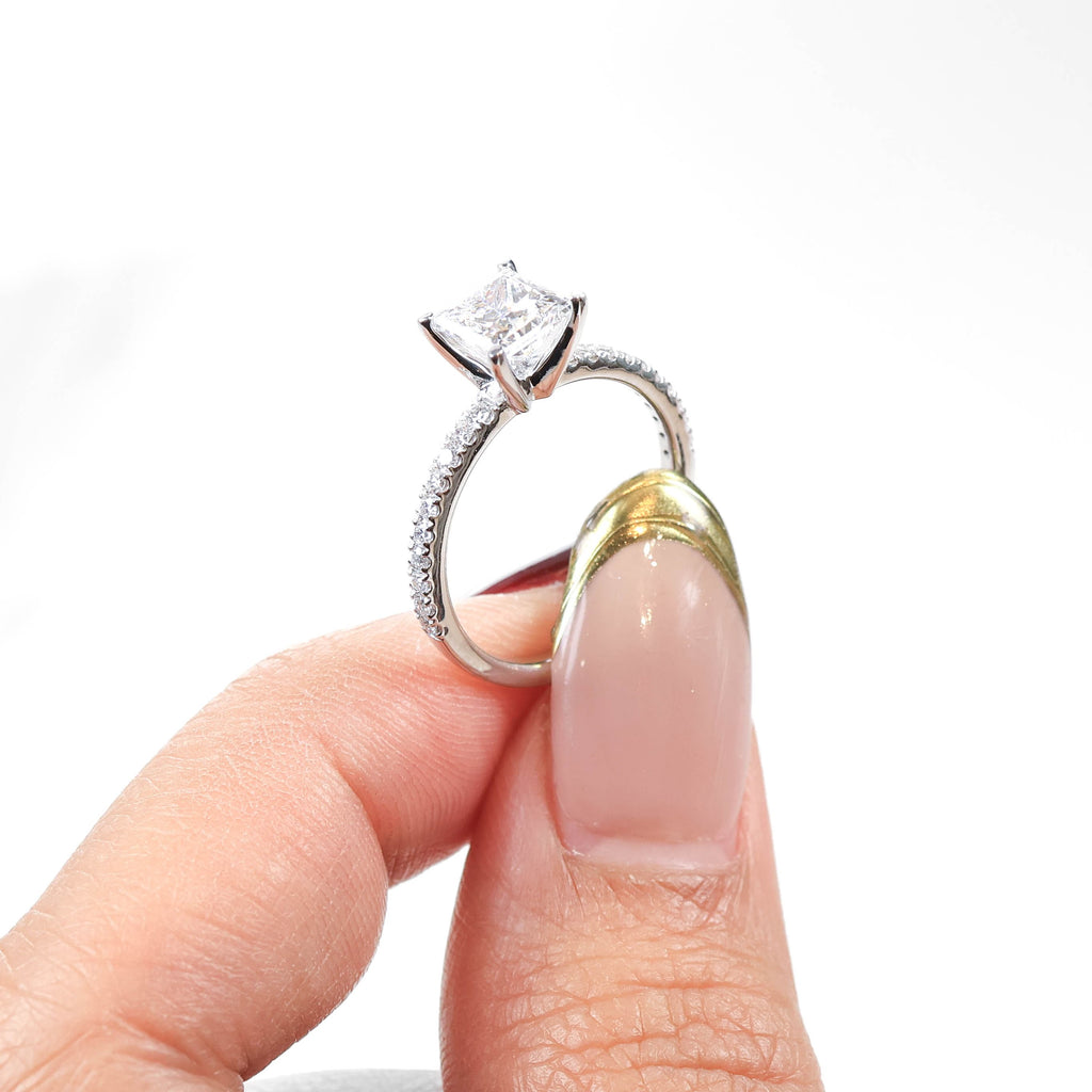 Delicate Blythe Princess 1-carat White Gold