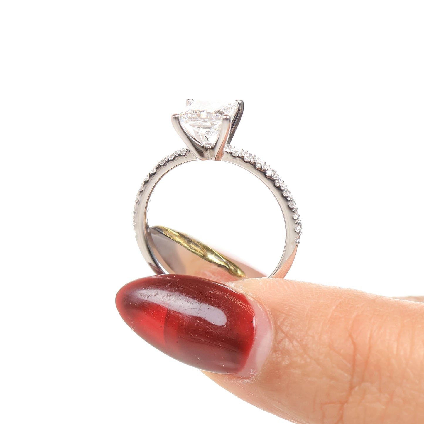 Delicate Blythe Princess 1-carat White Gold