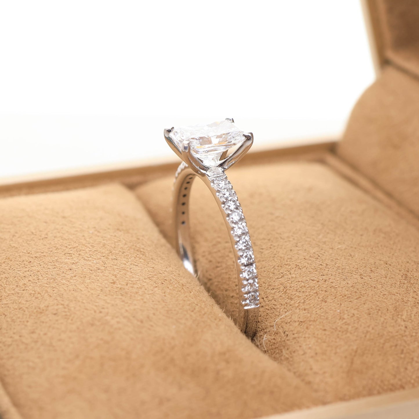 Delicate Blythe Radiant 1-carat White Gold