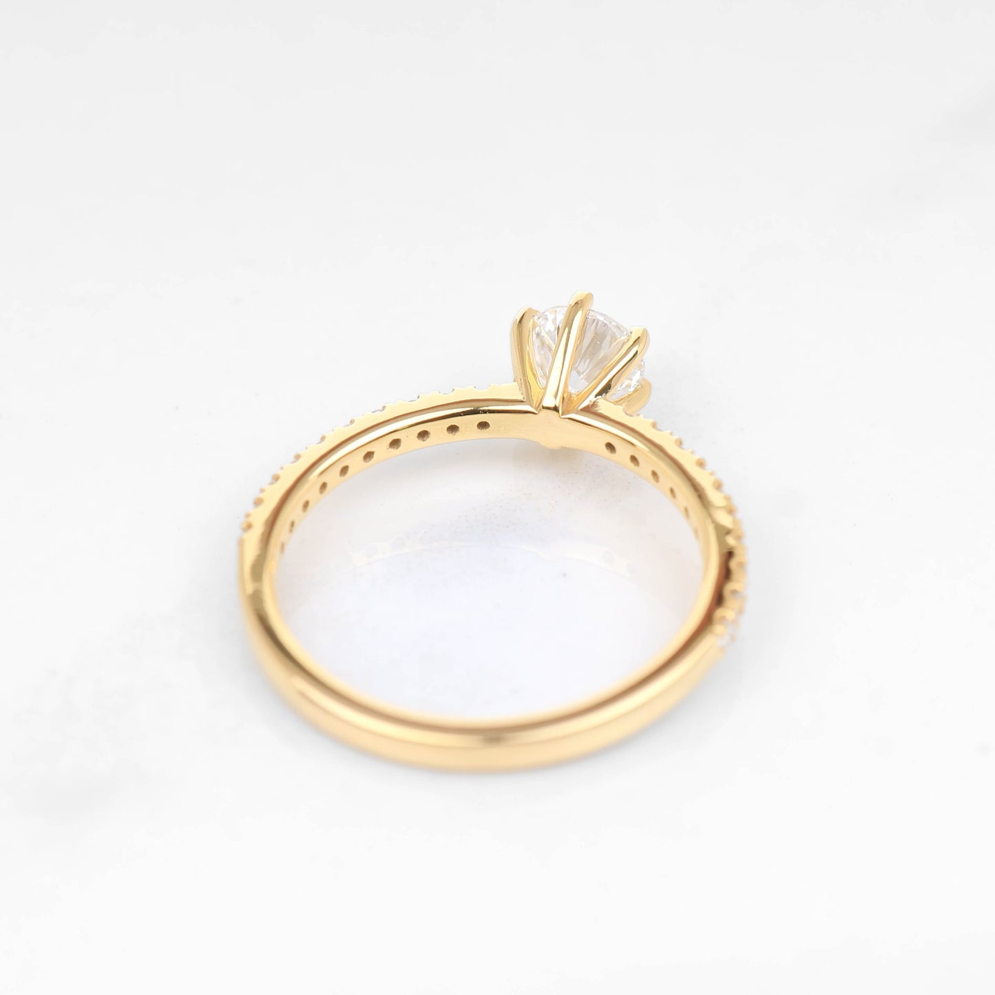 Delicate Blythe 0.50-carat Yellow Gold