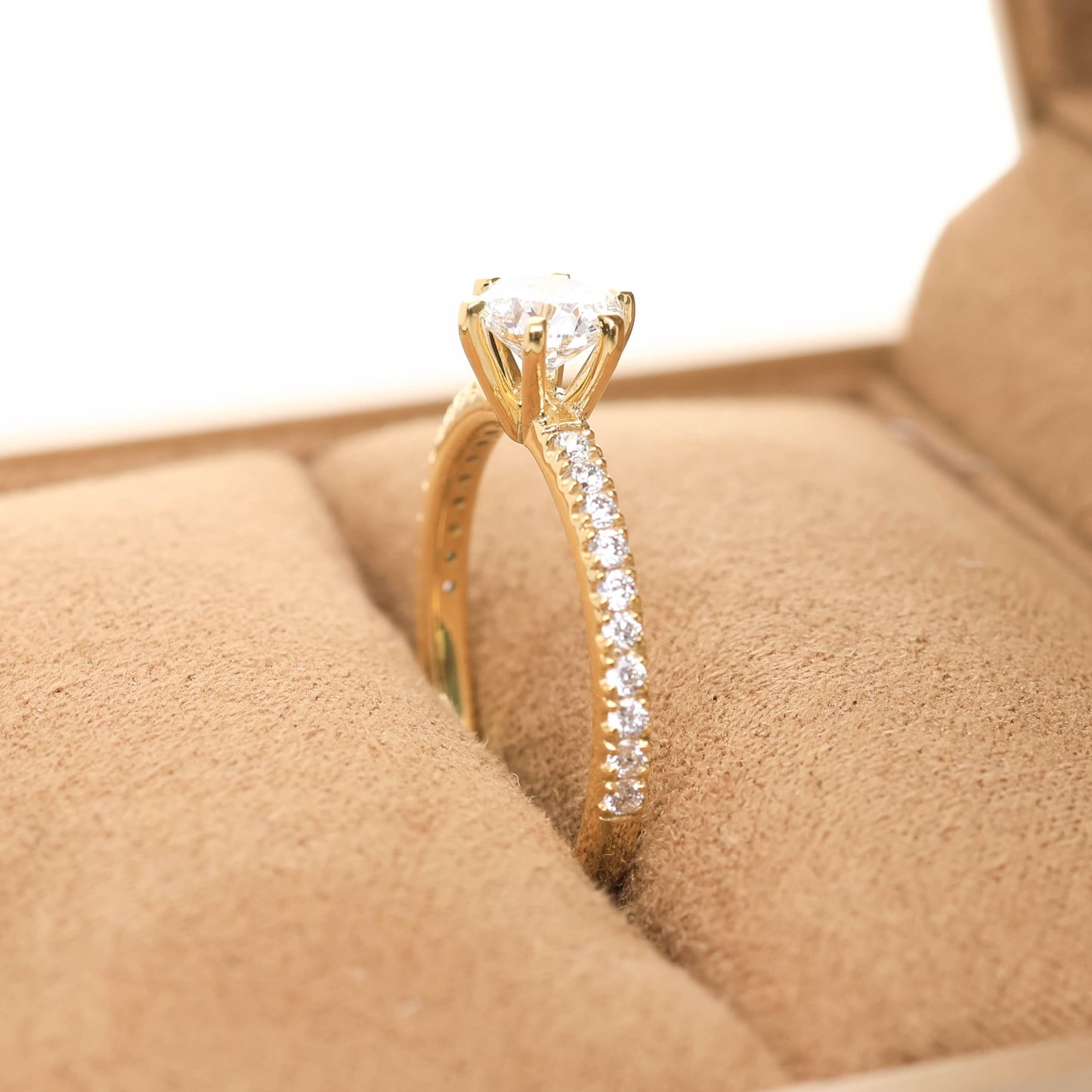 Delicate Blythe 0.50-carat Yellow Gold