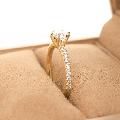 Delicate Blythe 0.50-carat Yellow Gold