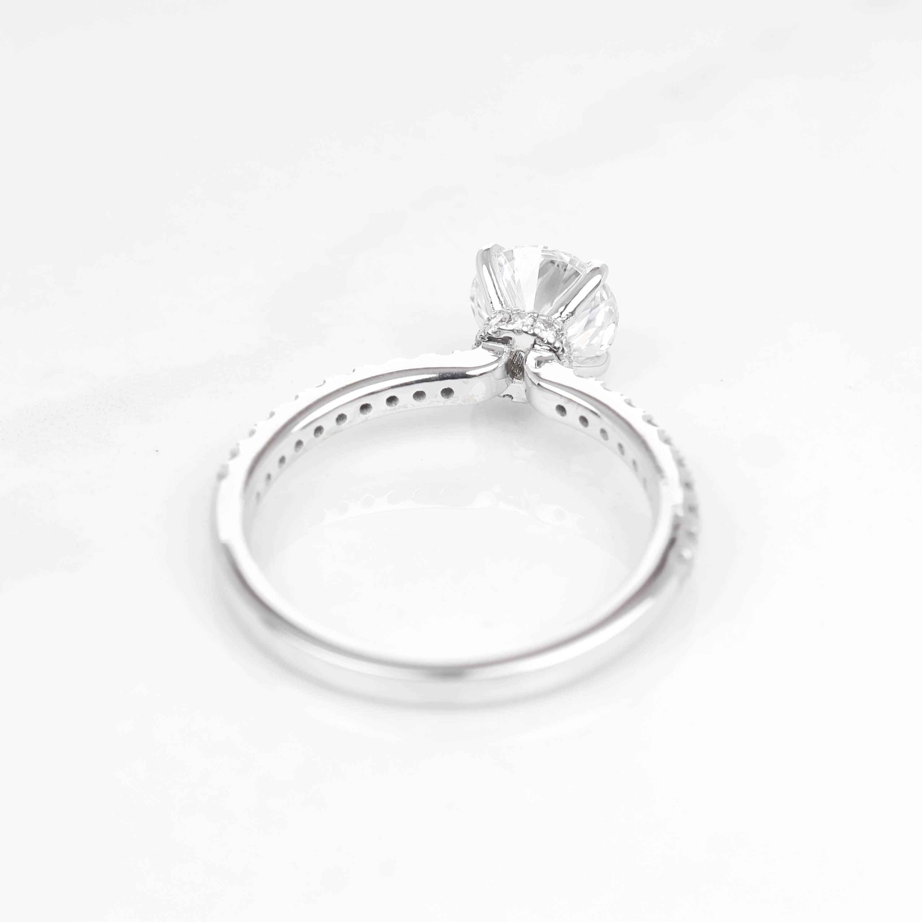 Altaria 1-carat White Gold