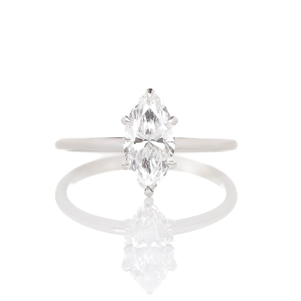 Delicate Iago Marquise 1-carat White Gold