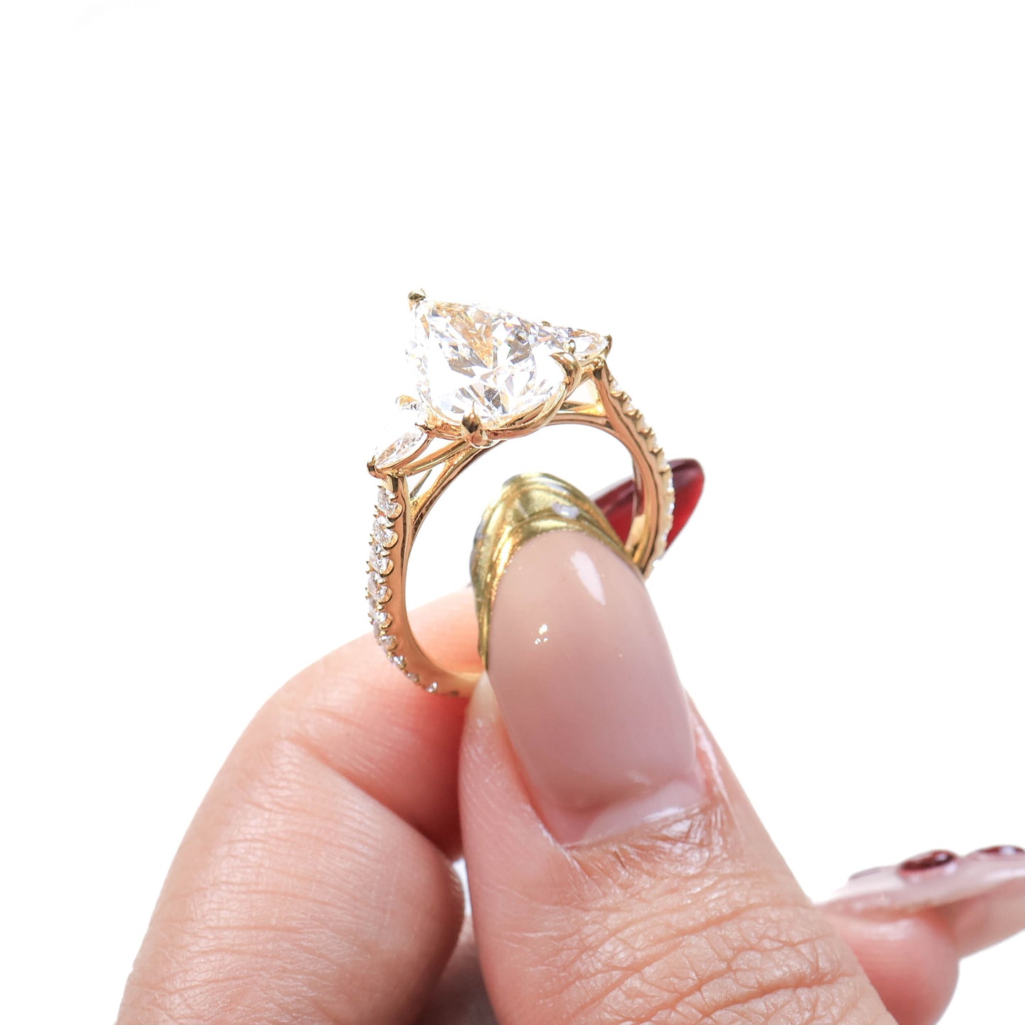 Canary Pear 3-carat Yellow Gold