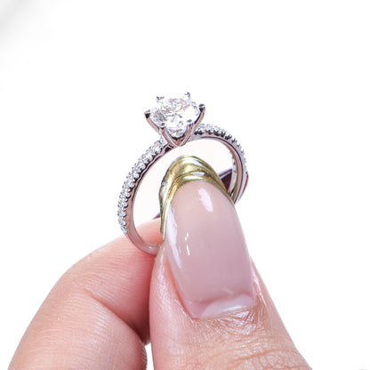 Delicate Blythe 1-carat White Gold