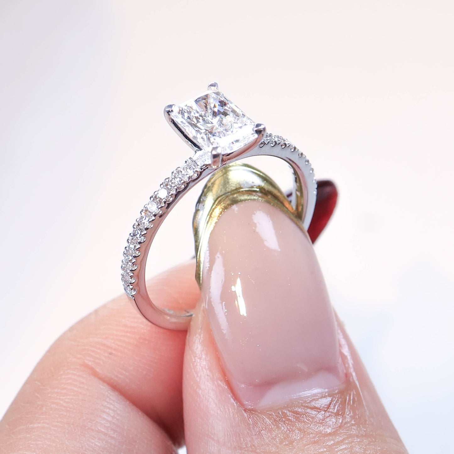 Delicate Blythe Radiant 1-carat White Gold