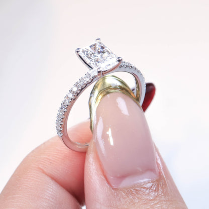 Delicate Blythe Radiant 1-carat White Gold