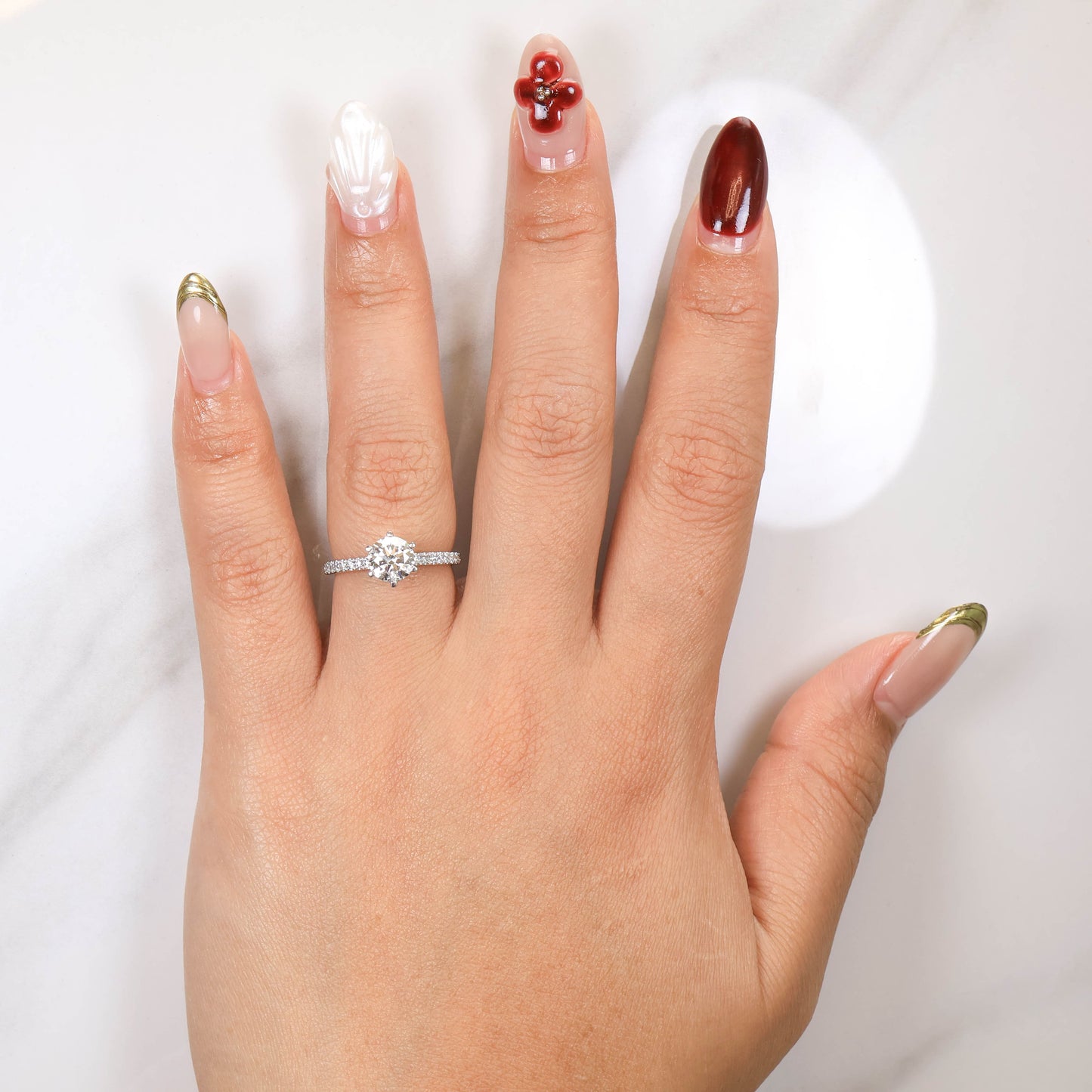 Delicate Blythe 1-carat White Gold