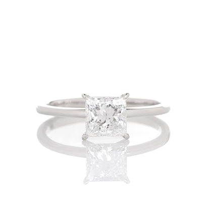 Delicate Iago Princess 1-carat White Gold