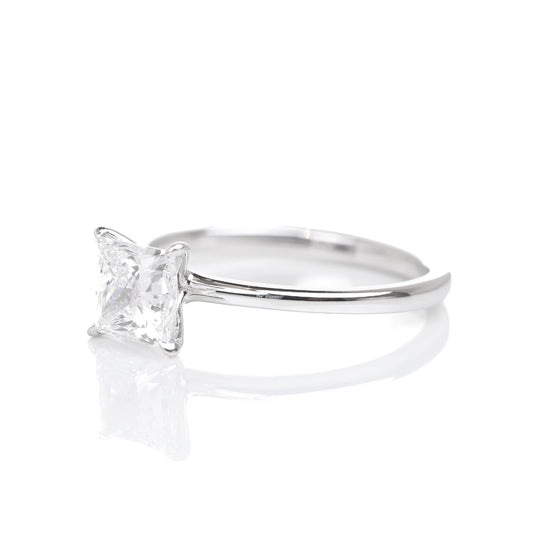 Delicate Iago Princess 1-carat White Gold