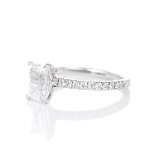 Delicate Blythe Emerald 1-carat White Gold