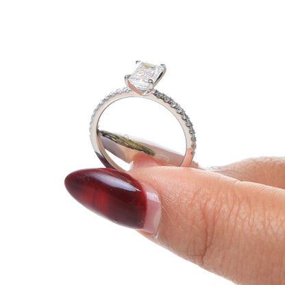 Delicate Blythe Emerald 1-carat White Gold
