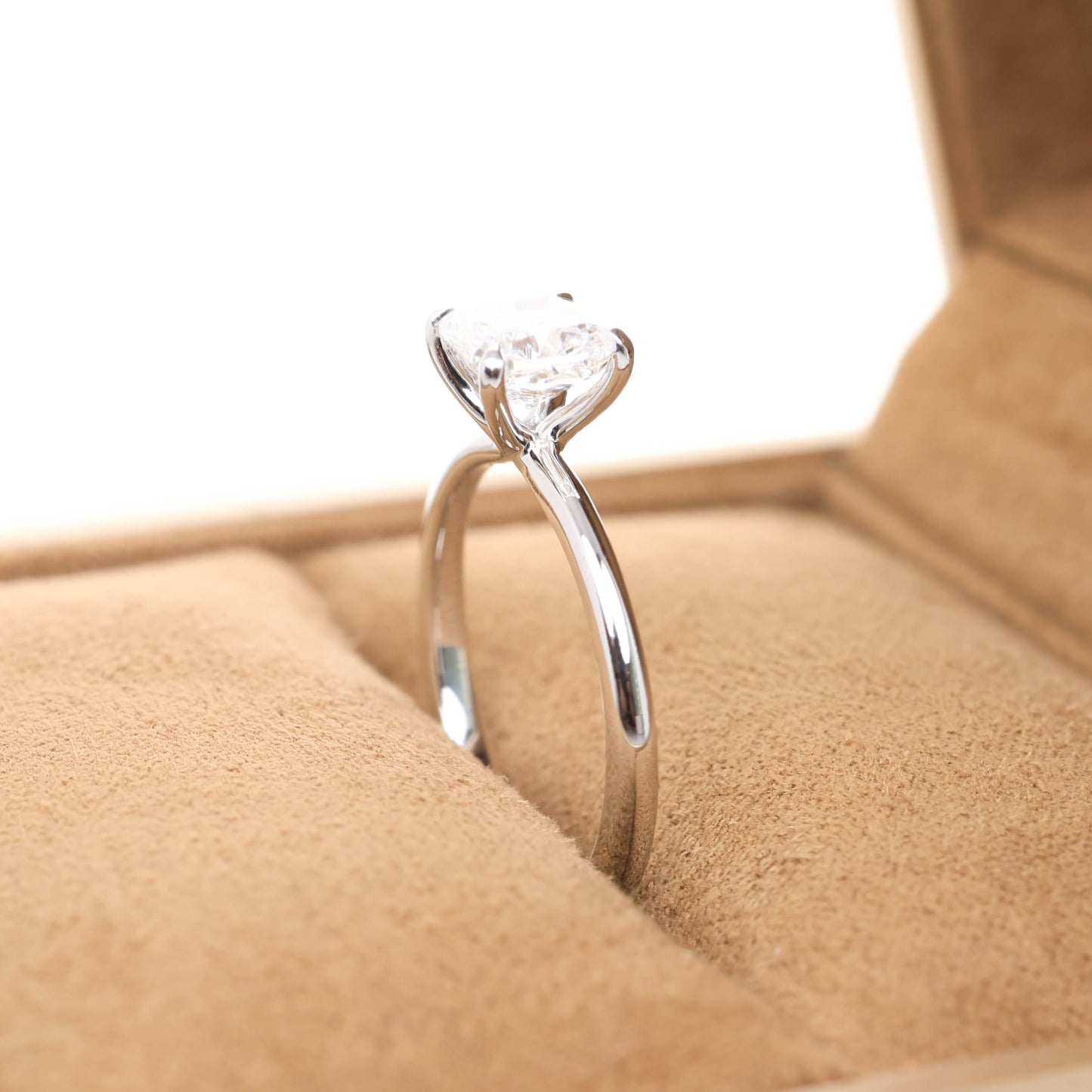 Delicate Iago Square Cushion 1-carat White Gold