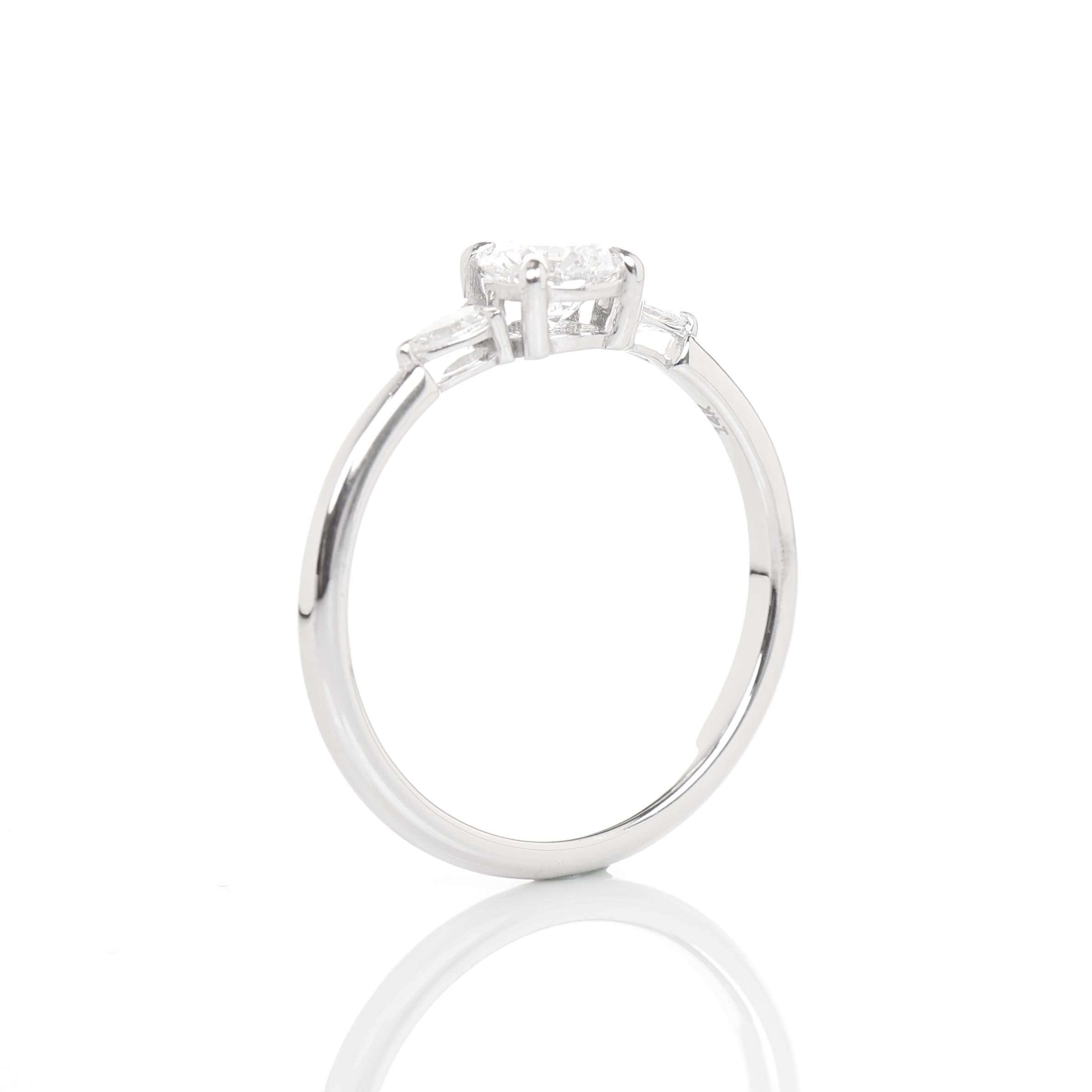 Delicate Cressilia 0.50-carat White Gold