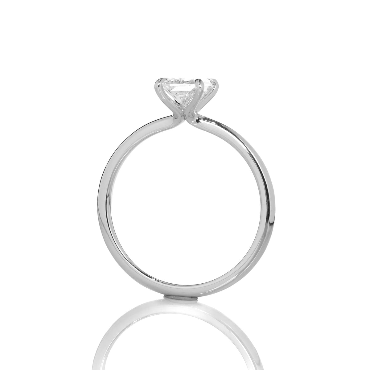 Delicate Iago Radiant 1-carat White Gold