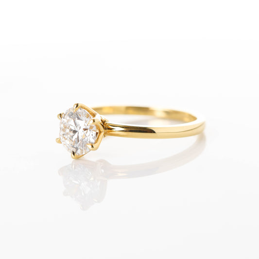 Hedwig 1-carat Yellow Gold