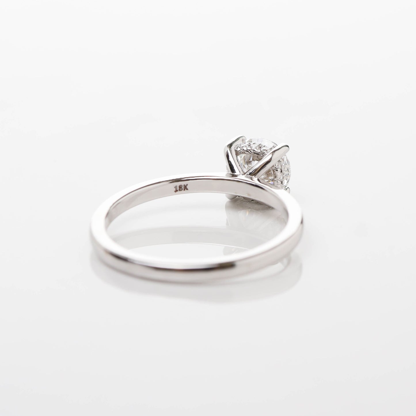 Strigifor 1-carat White Gold